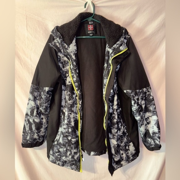 Swiss Tech Other - Swiss Tech Black Fleece 3 in 1 Jacket